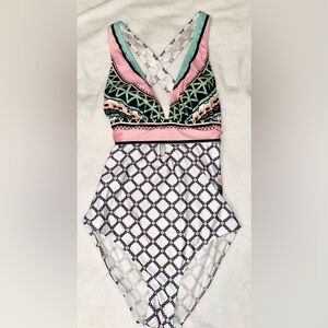 Cupshe Multicolor Geometric One Piece Swimsuit